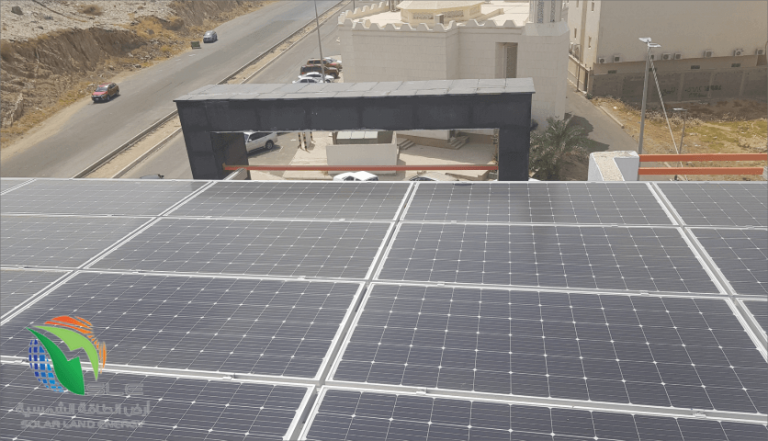 SLE ارض الطاقة الشمسية • مشروع منزل بمكة بقدرة 10 كيلو وات